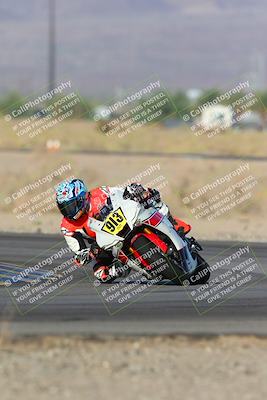 media/Oct-06-2024-Race Pace (Sun) [[d7d39ec7ad]]/4-Turn 15 (815am)/